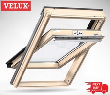 VELUX CK02 Pine Centre Pivot