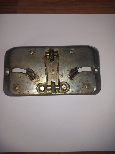 Velux locking plate 2nd - velux,